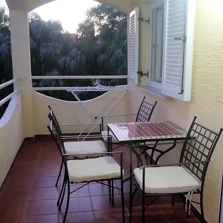 Taradi Apartman Lopar