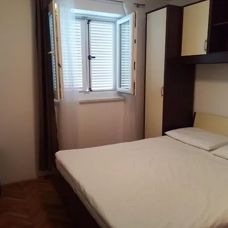 Taradi Apartmán